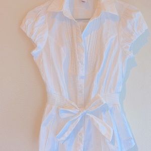 Women’s button up blouse